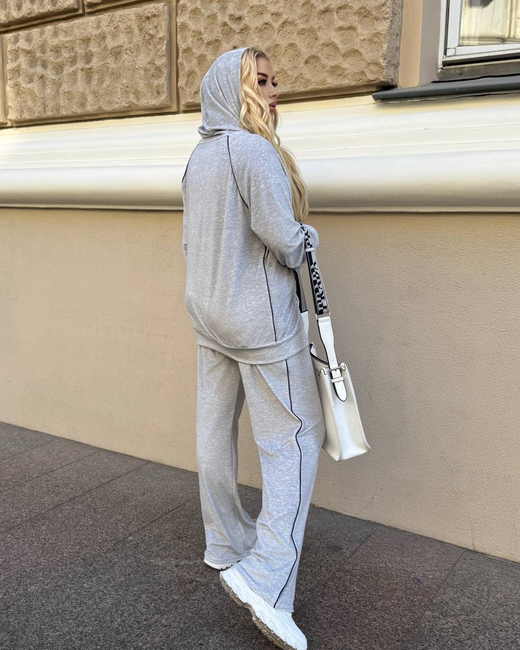 Костюм 16092502